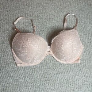 light pink lace Victoria's Secret push-up bra